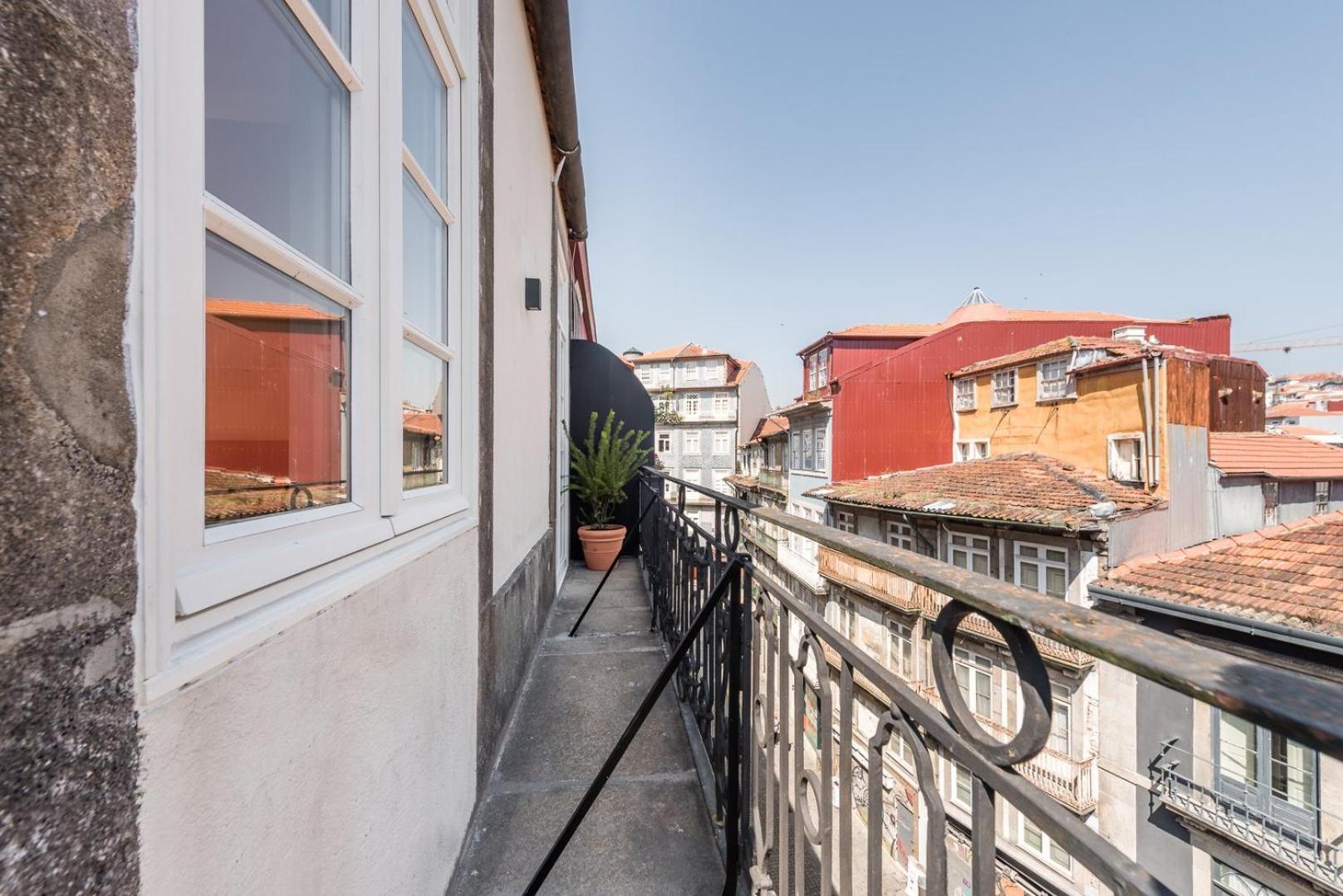 Apartamento Guestready - Chic Retreat In The Heart Of Oporto Exterior foto